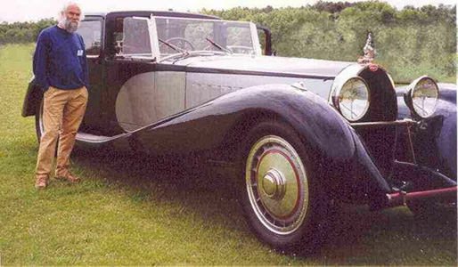 Franois Vanaret devant une Bugatti Royale - Coup Napoleon -